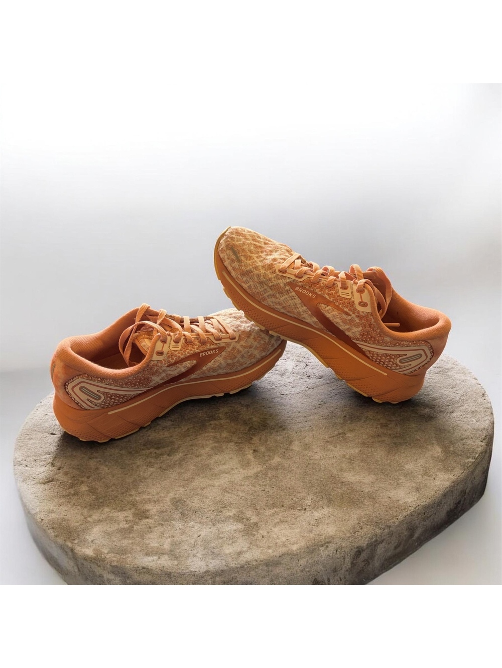 Brooks Ghost 14 Running Shoes – Delicacy/Brown/Coral Cloud 🌸🤎